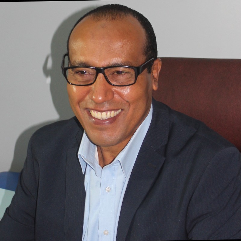 Pr. Smail SAADOUNE